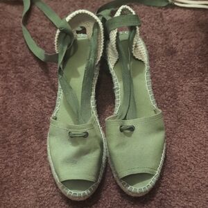 Green Espadrille Sandals